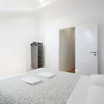Casa Da Vizinha * Lisboa