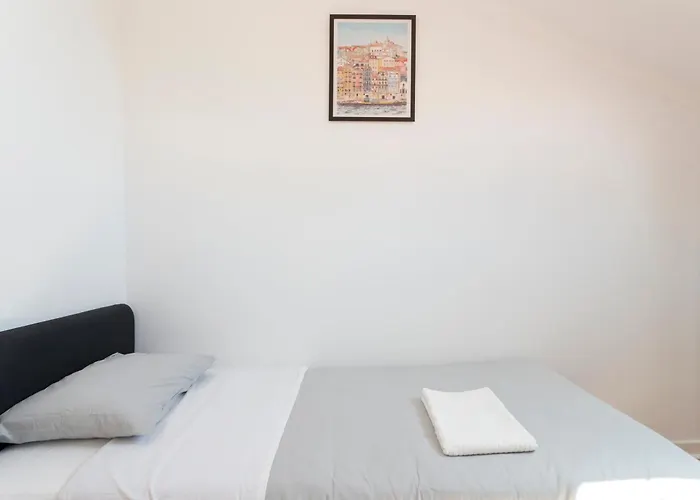 Casa Da Vizinha * Lisboa